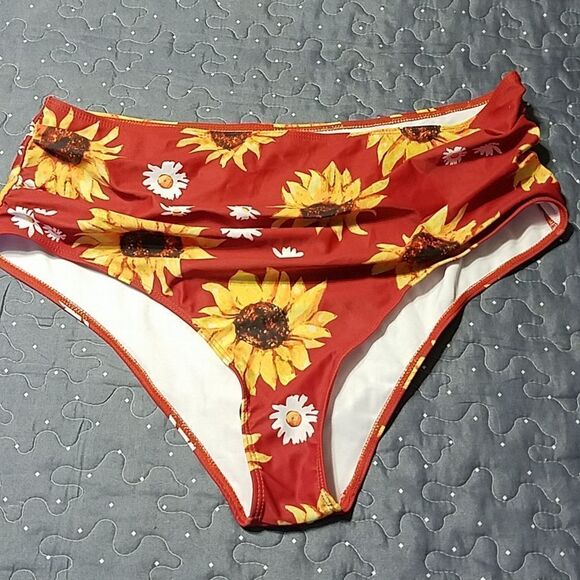 SHEIN sunflower swim bottoms size 3XL - Picture 1 of 3